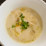 TRATTORIA GIRASOLE - ランチセットのスープ(クラムチャウダー)