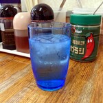 ラーメン六角家 - 水。