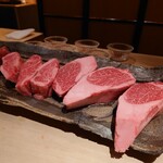 肉屋 田中 - 肉