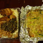 秀味園 - '12, Nov　左：魯肉飯　右：焼き米粉　いずれも持ち帰りパック
