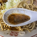 自家製麺 まさき - 【2021.9.25】豚魚スープ。