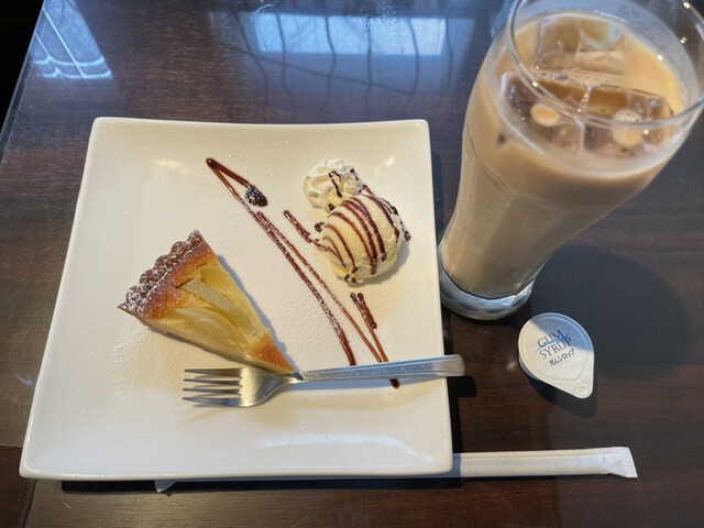 Cafe Noir photo 5