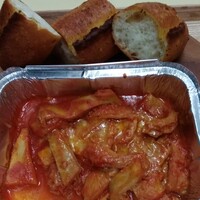 ヌガ - お取り寄せ♡トリップトマトソース煮込み⭐️❤️じっくり煮込んだトリップが適度な歯応えを残して♬ガーリックバゲットで美味しいソースを残さず頂き〜❤️\(//∇//)\