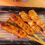 目利きの銀次 - 2021年の｢食べ飲み放題｣つくね串タレ、もも串タレ