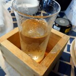 Matsumotohansakaba Shuraku - 先にいただいたのは大信州…1杯目の銘柄は忘れてしまいましたが(;￣ー￣A
                少し辛口のタイプ。スッキリして飲みやすい。けど私の好みではなかった…
                
                (一口？二口？？飲んだ後の写真w)