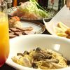 WATERLOO - 料理写真:4名様～OK！誕生月の方がいらっしゃる場合は前日までのご予約でケーキプレゼント!