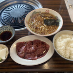 雷門 - 牛定ザブトン定食