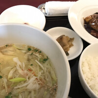 謝朋殿 仙台店 - 