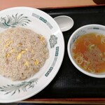 日高屋 - チャーハン　460円