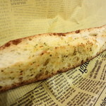 ローゼンボア - ガーリックトースト　アップ