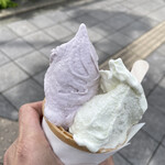 GELATERIA SHEETA - 紫芋、枝豆ダブル