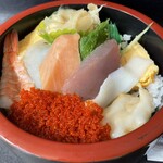 すし海道 - 料理写真:海鮮丼