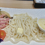 うどんdining KONA×MIZU×SHIO - ベーコンチーズ釜玉うどん