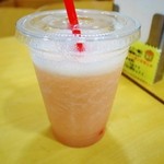 Tomatoma Totsuka - ピンクグレープフルーツジュース