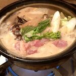 蓮 - 胡麻スープの鍋
