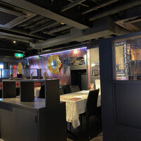 神戸牛 八坐和 阪急三宮店 - 2階一画