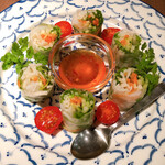 カンボジア料理とアジアンキッチン ニャムバーイ - 海老とフォーの生春巻き