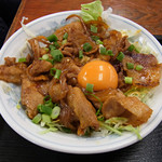 Tsubame - 『豚バラ丼』　日替メニューでもやしそばとのセットで750円。