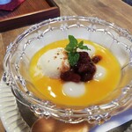 旅人カフェ ぐりーちね - バターナッツかぼちゃの白玉ぜんざい