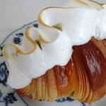 ゴントラン シェリエ - 柚子と抹茶のクラウドクロワッサン