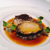 ベージュ アラン・デュカス 東京 - 