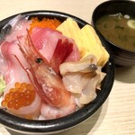 Sushi Sanrikumae - 海鮮チラシ
