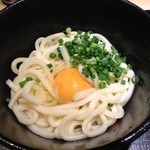 月島三丁目うどん店 - 釜玉(500円)