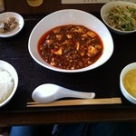 楽山 - 麻婆豆腐セット（990円）