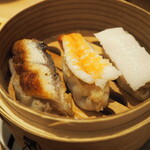Sushi Sake Sakana Sugi Tama - 欲張りなシュウマイ3種盛り