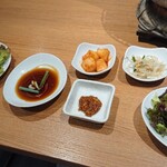 炭火焼肉・韓国料理 KollaBo - 
