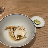 京 静華 - 
