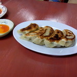 東瀛 - 餃子・300円