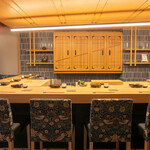 寿し 京町堀 佐藤 - カウンター席　正面