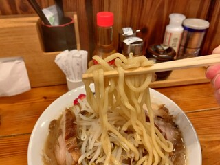 Yaeyama Sutairu - 麺