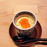 鮨　いの - 甘鯛出汁に今治のワタリガニの茶碗蒸しにイクラ