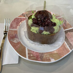 珈琲ベルグ - 料理写真:抹茶のシフォンケーキ、栗入りです