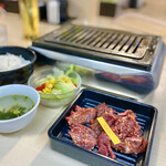 Yakiniku Horumon Takeyan - 