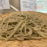 蕎麦に銘酒 蔵美庭 - 蘭越産新そば粗挽き十割
