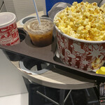 TOHOシネマズ - いゃ〜映画館のポップコーンは一味違う！