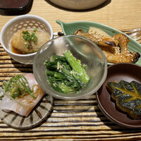 厳選焼鳥 一石三鳥 本店 - 