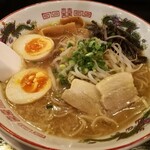 麺屋　しげぞう - 豚骨醬油ラーメン味玉入り、税込858円