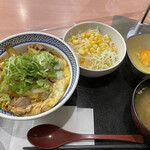 吉野家 - 月見牛とじ丼　サラダセット