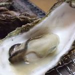 力 - 焼きたてぷりっぷりの牡蠣