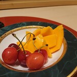 肉屋 雪月花 NAGOYA - 宮崎 完熟マンゴー 太陽のタマゴ&山形 佐藤錦