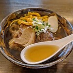 東江そば - あっさりながらも出汁が効いて美味しいスープ(#^.^#)