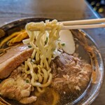 東江そば - 評判高いモチモチの自家製麺( ´∀｀ )b