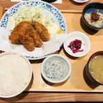 神保町魚金 弐 - カキフライ定食