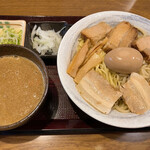 まるきつけ麺 - 煮干し夫婦つけ麺 スペシャルトッピング