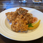 Suika - 鶏肉の唐揚げ