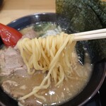 Jukusei Tonkotsu Ra-Men Sodashi - 麺。